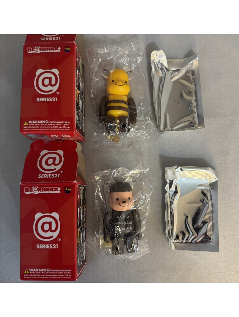 Medicom Bearbrick Series 21 Karel Capek Secret Animals Set Bee + Ladybug 100%